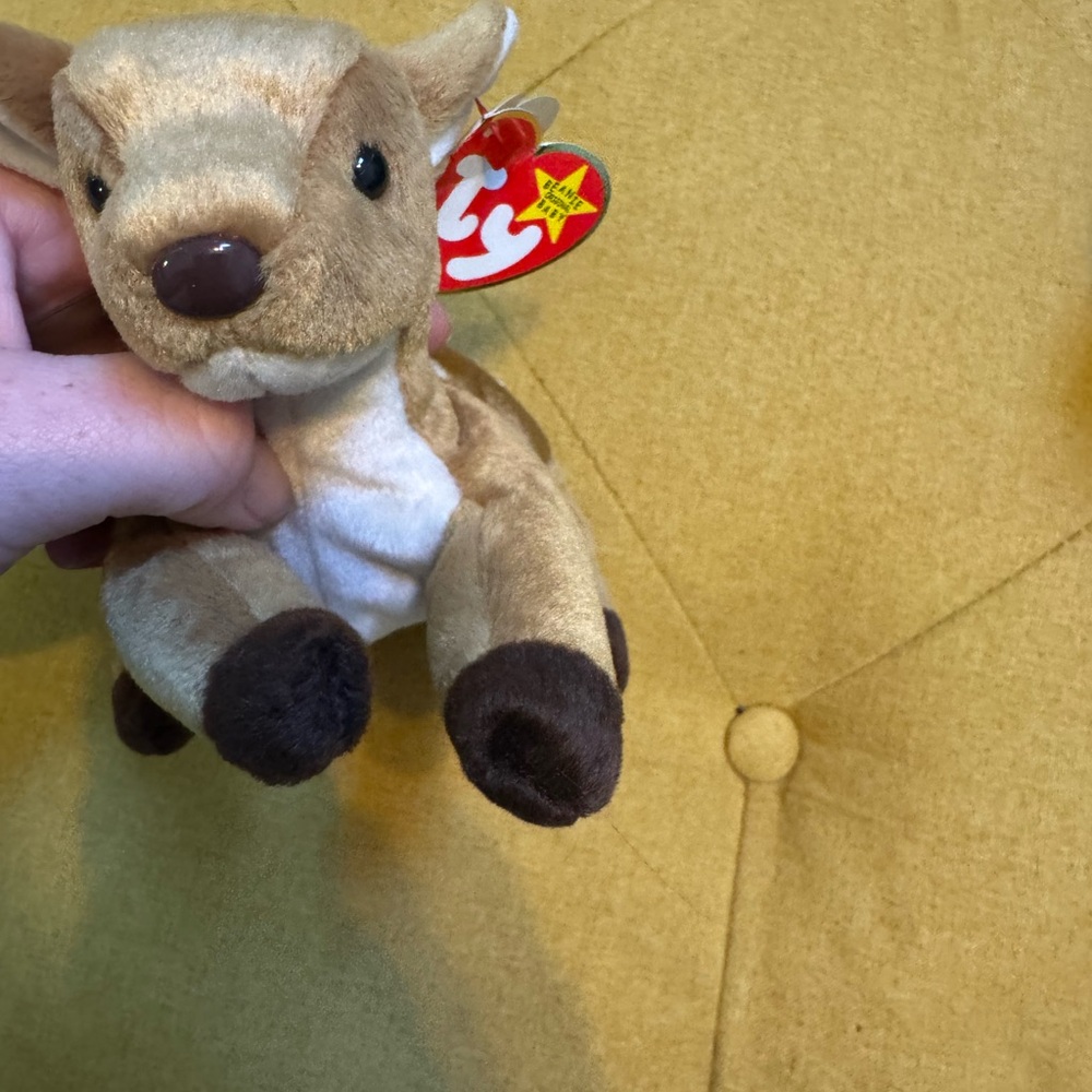 Ty whisper Fawn Deer in Tan, Cream & Brown